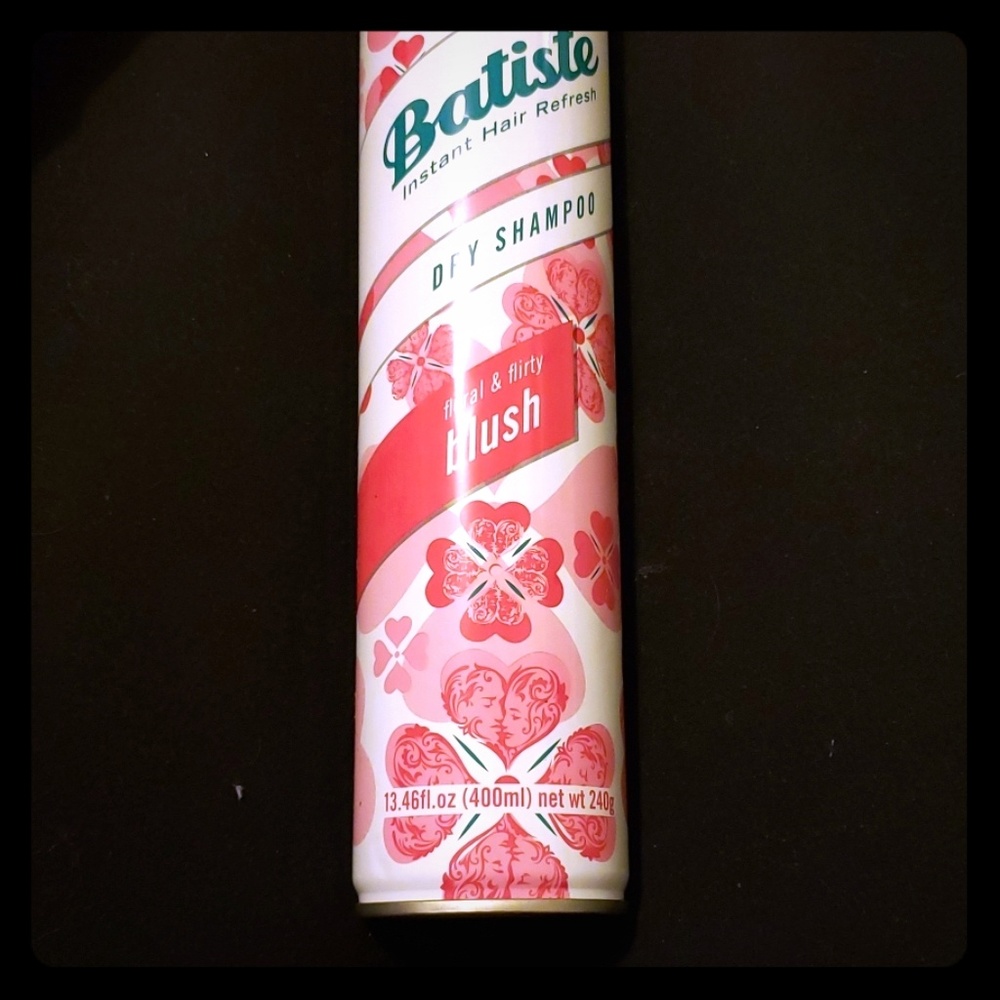 Batiste dry shampoo floral & flirty blush